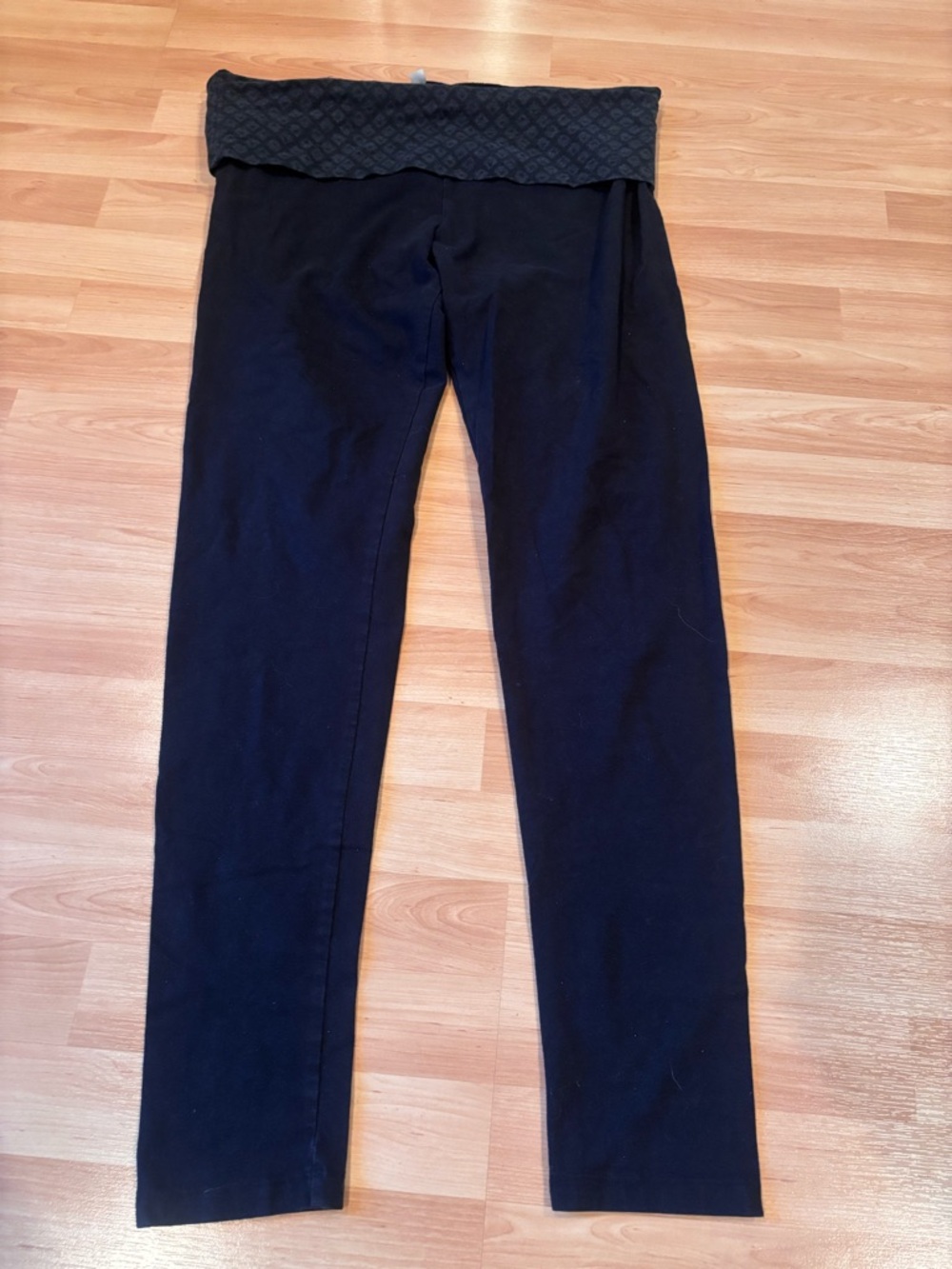 Victoria's Secret Black Fold Over Waist leggings‎